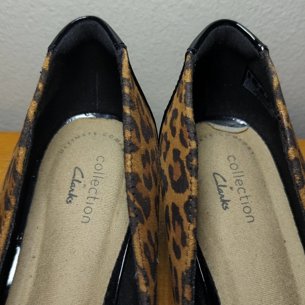 Clarks Mallory Strap Wedge Pump Leopard Print Business Casual Women's Size 7.5
